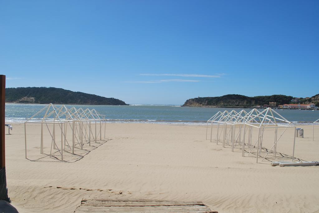 Granada Holidays Guest House São Martinho do Porto Eksteriør bilde